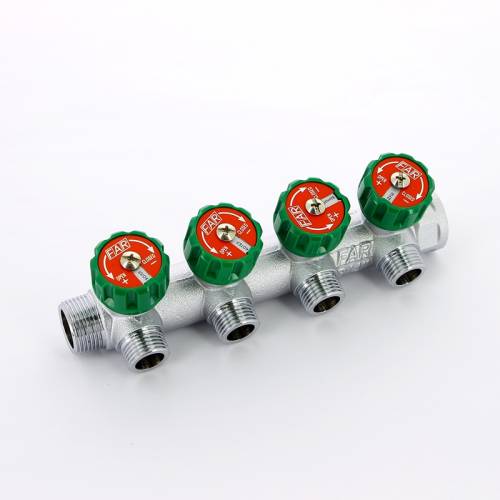 Регулирующий коллектор 3/4" (ВР-НР) с 4 отв. 1/2" НР (межосев. 45 мм), плс.упл.